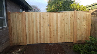 Feature Paling Fence with Double Gates in Boronia